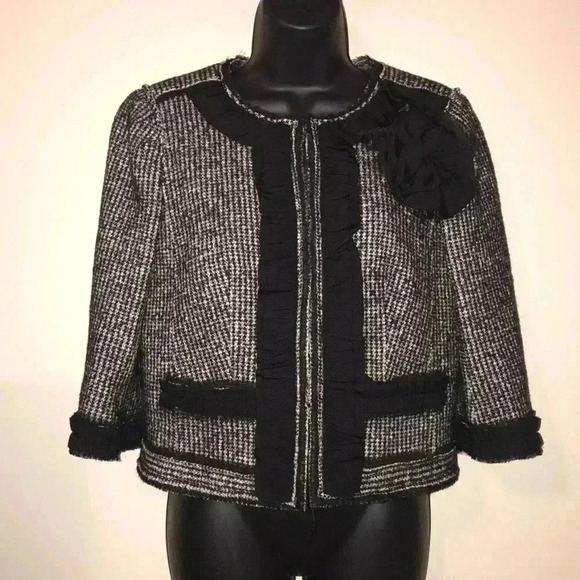 Ann Taylor Tweed Jacket With Flower—WO1 - Picture 2 of 5